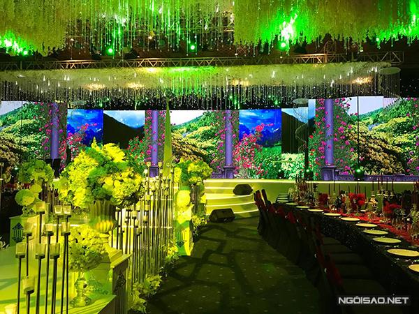 Không chỉ Trường Giang hay Trấn Thành, nhiều sao Việt sẵn sàng chi tiền tỷ chỉ để trang trí hoa nến cho đám cưới-7