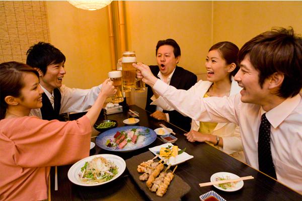 Đăng đàn tố sếp mời đi ăn tăng 2 nhưng chỉ trả một nửa, cô nàng bị dân mạng xỉa xói chắc ăn free quen rồi!-2