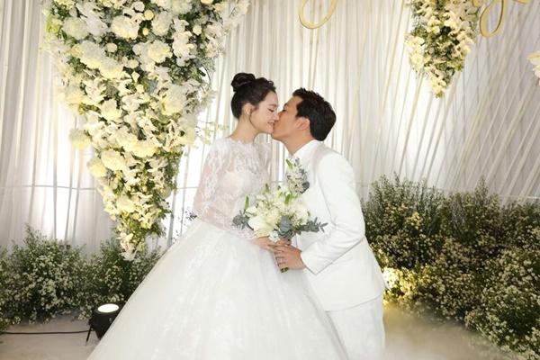 Trang Trần nổi điên với kẻ trù úm hôn nhân Trường Giang - Nhã Phương hạnh phúc được bao lâu-1