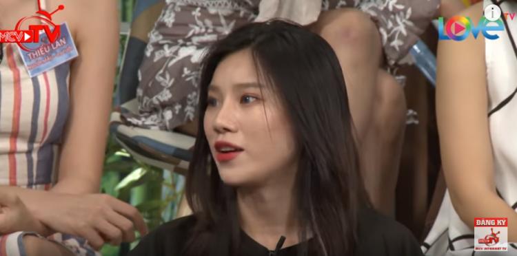 Hotgirl Thụy Vy từng bị người yêu thẳng tay tát vào mặt vì dám tra khảo về bạn gái cũ khi xem điện thoại của anh-1