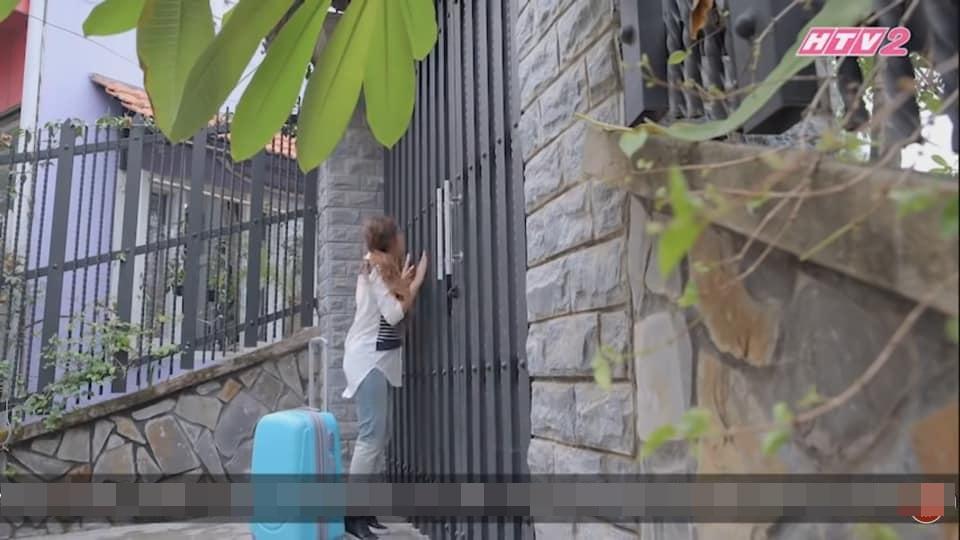 Diện đi diện lại 1 chiếc quần qua 62 tập phim, em út Gạo nếp gạo tẻ bị dân mạng phong thánh tằn tiện-1