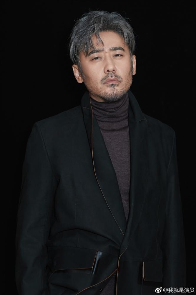 Chân dung tài tử 50 tuổi có vợ vẫn nuôi 3 nhân tình và lạm dụng sao nhí-3