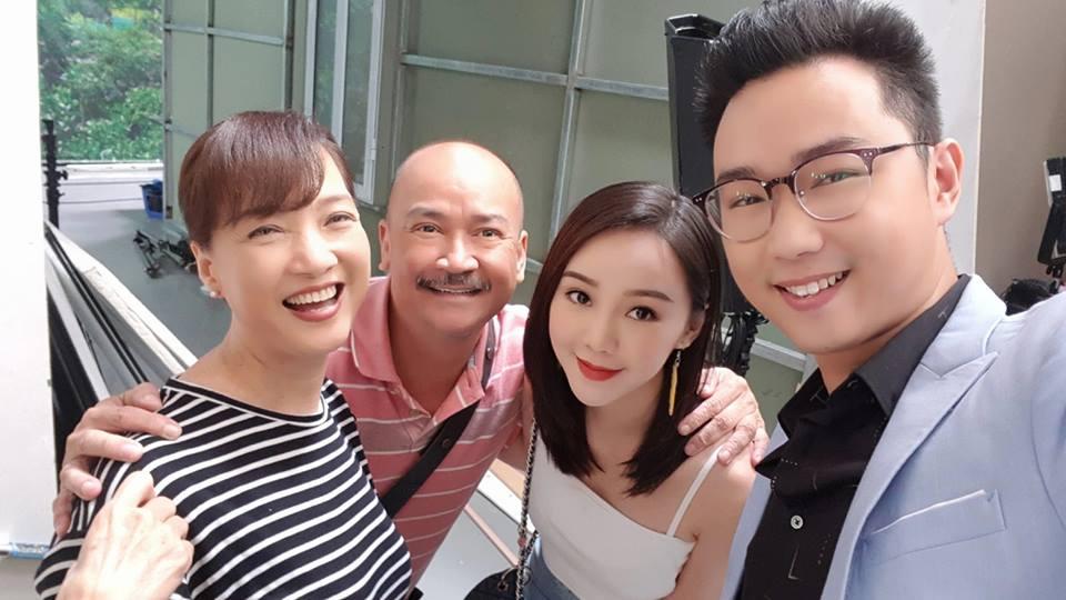 Minh Châu gây bất ngờ khi hát live ca khúc có tên lạ Hongkong1 như nuốt đĩa-8