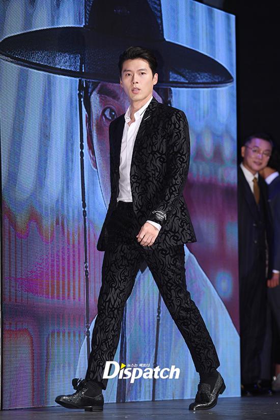 U50 Jang Dong Gun đẹp không kém cạnh khi đứng chung khung hình với U40 Hyun Bin-9