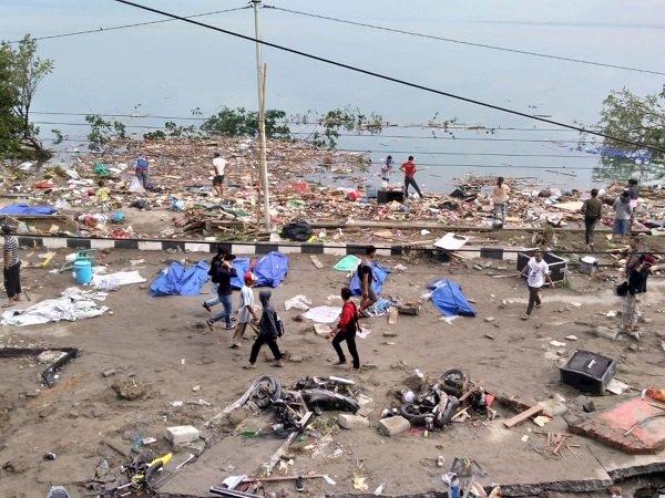 Hàng chục người thiệt mạng vì động đất, sóng thần tại Indonesia-2
