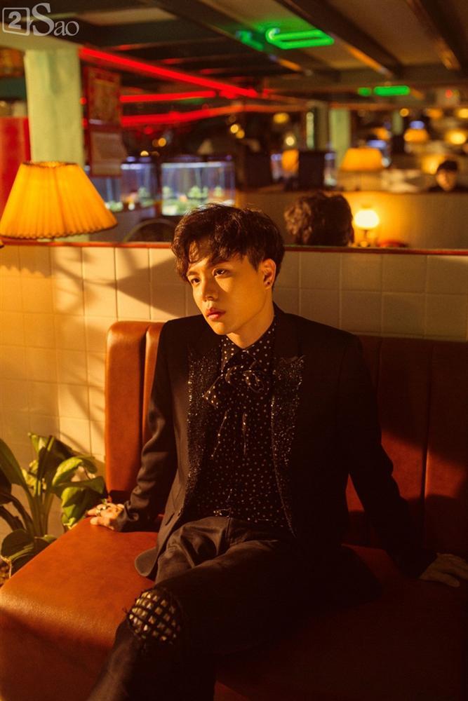 Trong khi Trịnh Thăng Bình đang so deep thì Salim lại xuất hiện đầy khó hiểu-3