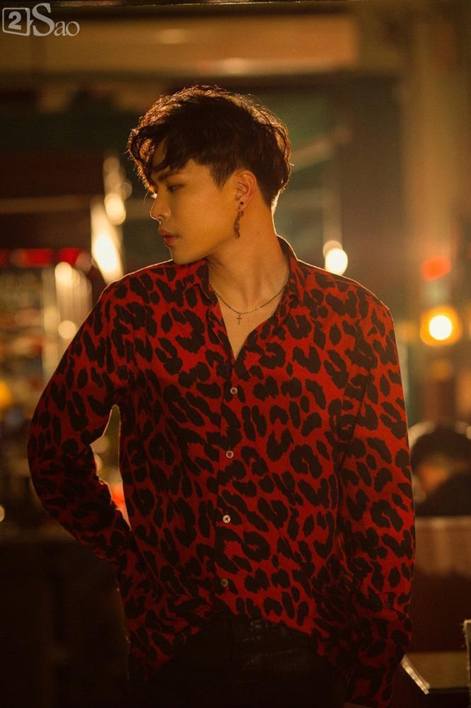 Trong khi Trịnh Thăng Bình đang so deep thì Salim lại xuất hiện đầy khó hiểu-7