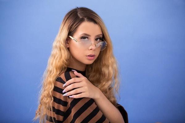 5 gương mặt 10X sở hữu Instagram trên một triệu follow-5