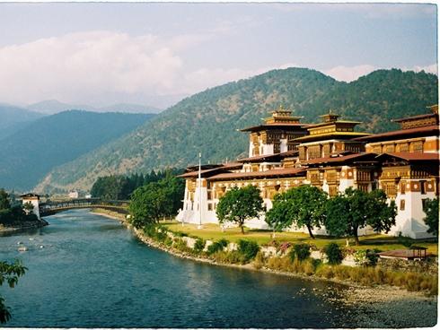Tiếc ngẩn ngơ nếu bỏ qua cơ hội khám phá Bhutan - quốc gia hạnh phúc nhất thế giới-5