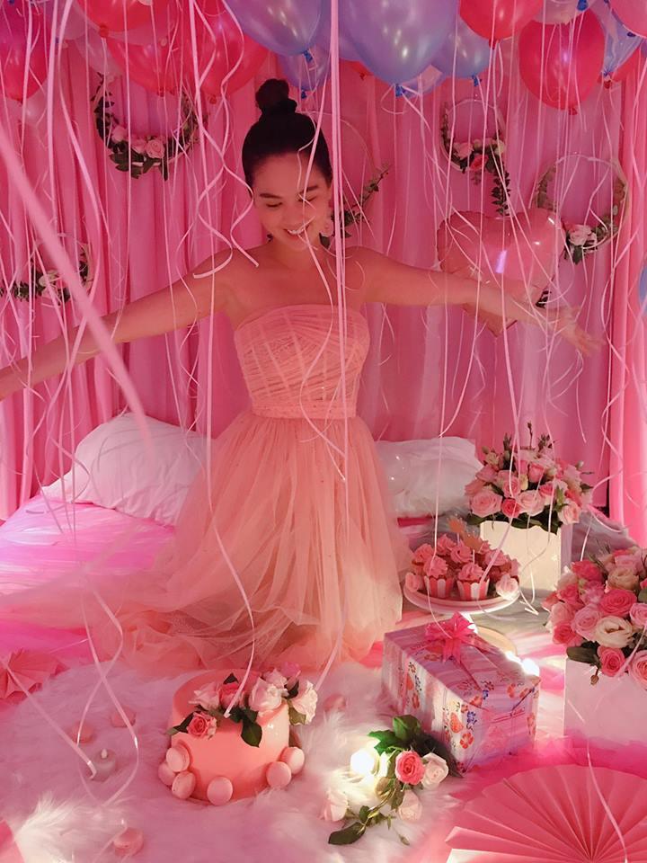 Tự sướng quà sinh nhật 3 tỷ đã là gì, Ngọc Trinh đón tuổi mới tốn kém ngang với mua cả căn biệt thự ấy chứ-11