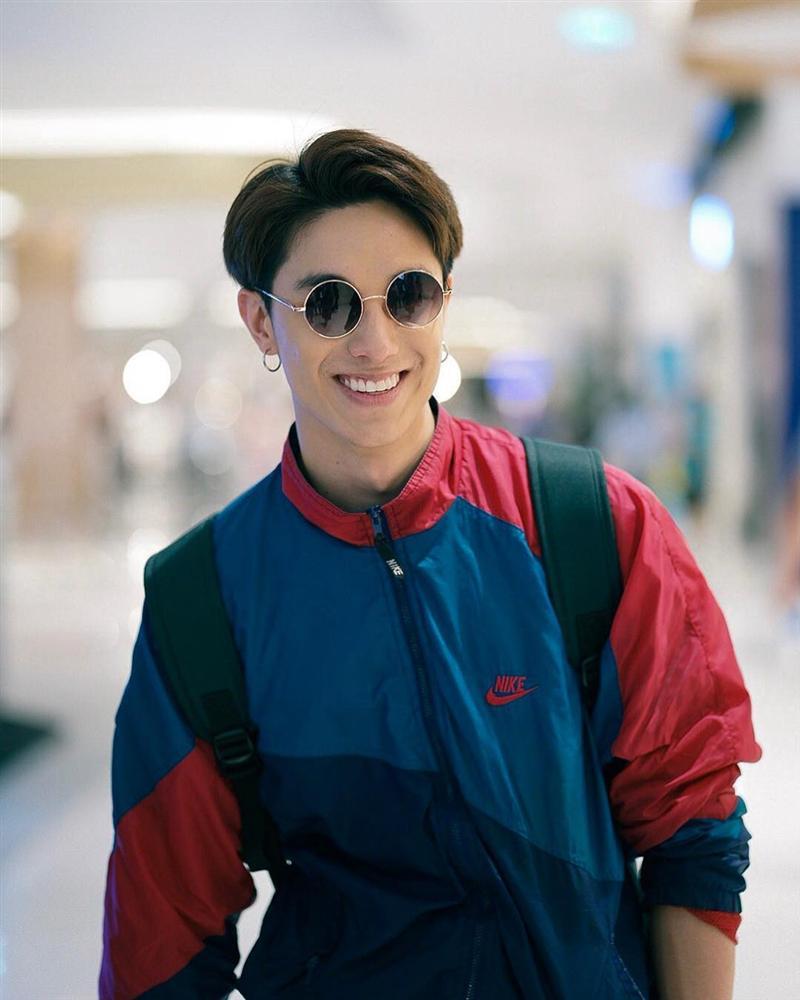 Hot boy Thái Lan body 6 múi, mắt một mí điển trai như sao Hàn-1