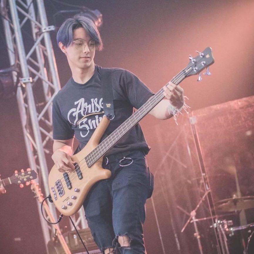 Hot boy Thái Lan body 6 múi, mắt một mí điển trai như sao Hàn-6