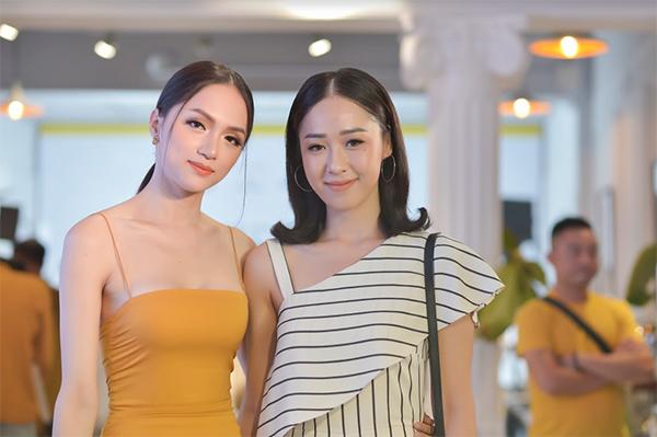 Hương Giang Idol khoe vòng 1 gợi cảm, liên tục giữ dây áo vì quá mảnh-11