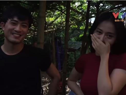 Cảnh giúp mẹ con Quỳnh Búp Bê bỏ trốn khỏi động quỷ-5