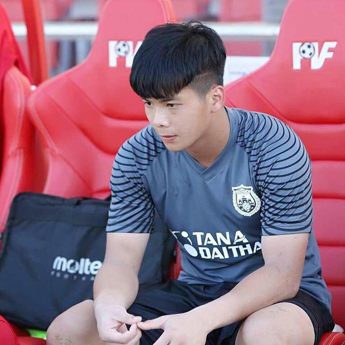Cận cảnh thủ môn điển trai, đang gây sốt MXH của U19 Việt Nam-7