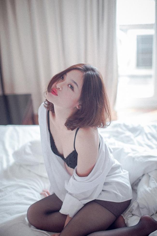 Vẻ sexy khó cưỡng của những mỹ nữ đóng cảnh nóng bạo nhất Việt Nam-11