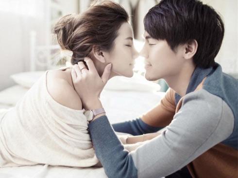 Chỉ cần làm những điều này, bạn có thể khiến chàng mê mẩn, yêu mãi không thôi