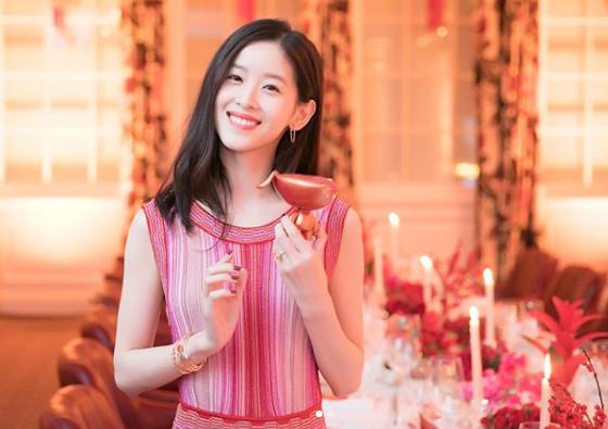 Hotgirl trà sữa giờ ra sao sau bê bối tình dục của chồng tỷ phú?-10