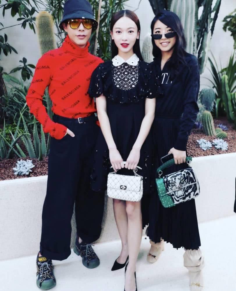 Ghét như mẻ trong phim thế mà gặp nhau nơi xa lạ, Nhàn Phi Xa Thi Mạn và Ngụy Anh Lạc tay bắt mặt mừng-7