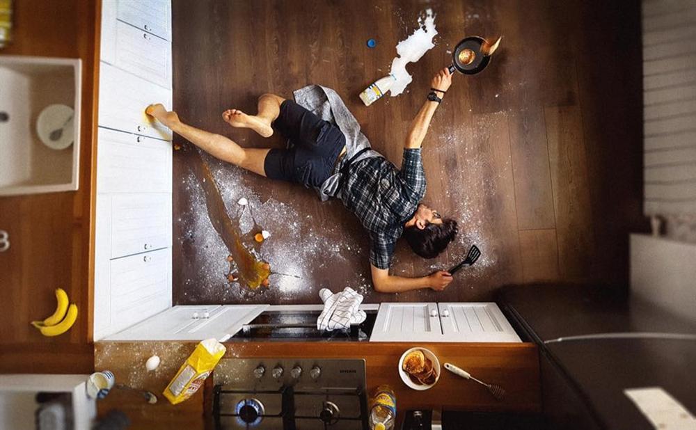 Dân mạng chế hài hước theo trào lưu ngã sấp mặt của hội con nhà giàu-1