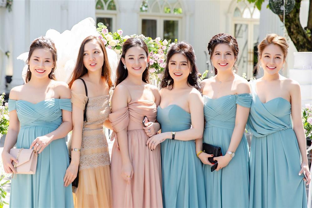 Vlogger đình đám Giang Ơi khóc hết nước mắt khi được bạn thân từ thời con nít cầu hôn-11