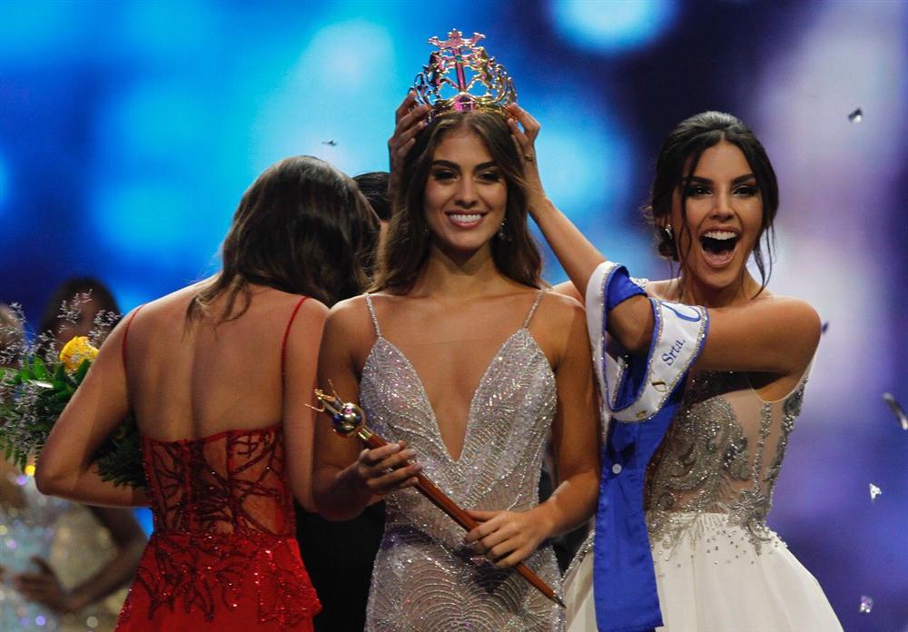 Nhan sắc chim sa cá lặn, Hoa hậu Colombia gây áp lực lớn cho HHen Niê và dàn thí sinh Miss Universe 2018-1