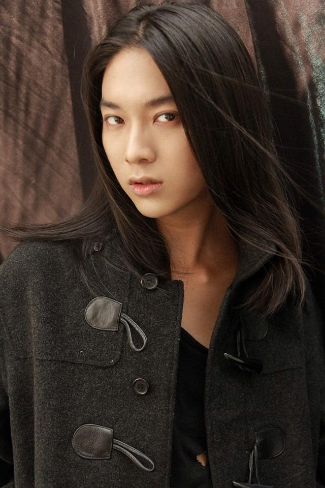 Chàng trai xinh như con gái: Mình bị nhắc nhở khi vào toilet nam-5