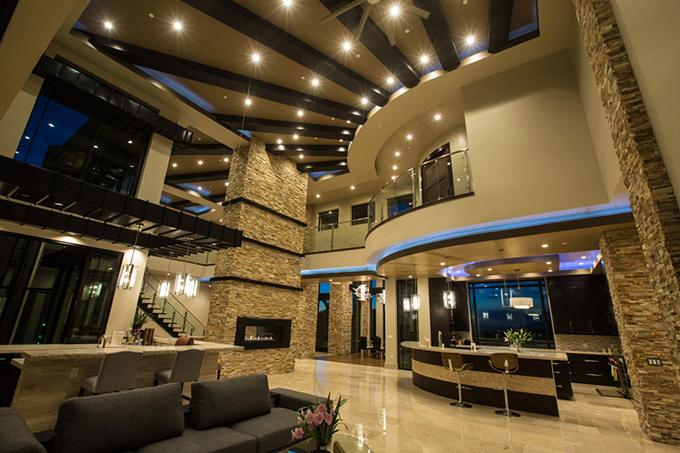 Những biệt thự bề thế của sao Việt ở trời Tây-6