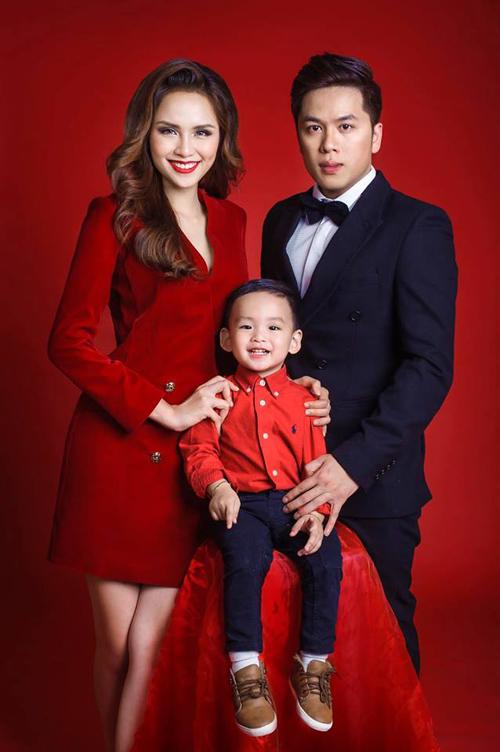 Mỹ nhân Việt 1.000 kiểu đau đớn khi ly hôn chồng đại gia: Người trắng tay không một xu ra đường, kẻ bị ép đứt đoạn tình mẫu tử-7