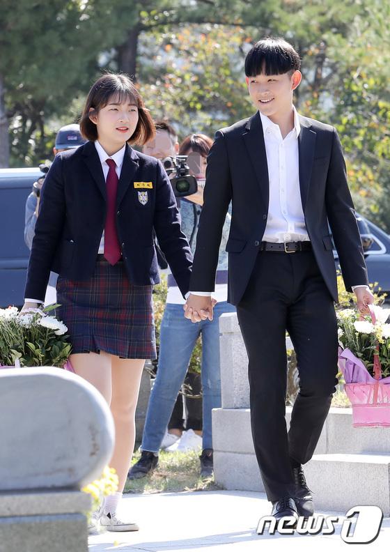 Kỷ niệm 10 năm ngày Choi Jin Sil tự tử: Hai con đã trưởng thành và bước qua nỗi đau mất mẹ-6