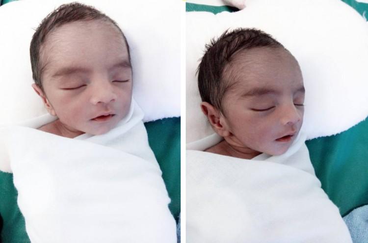 Hình ảnh mới nhất của cậu bé từng gây sốt với khuôn mặt hoàn mỹ ngay từ khi lọt lòng dù sinh non 2 tháng-1
