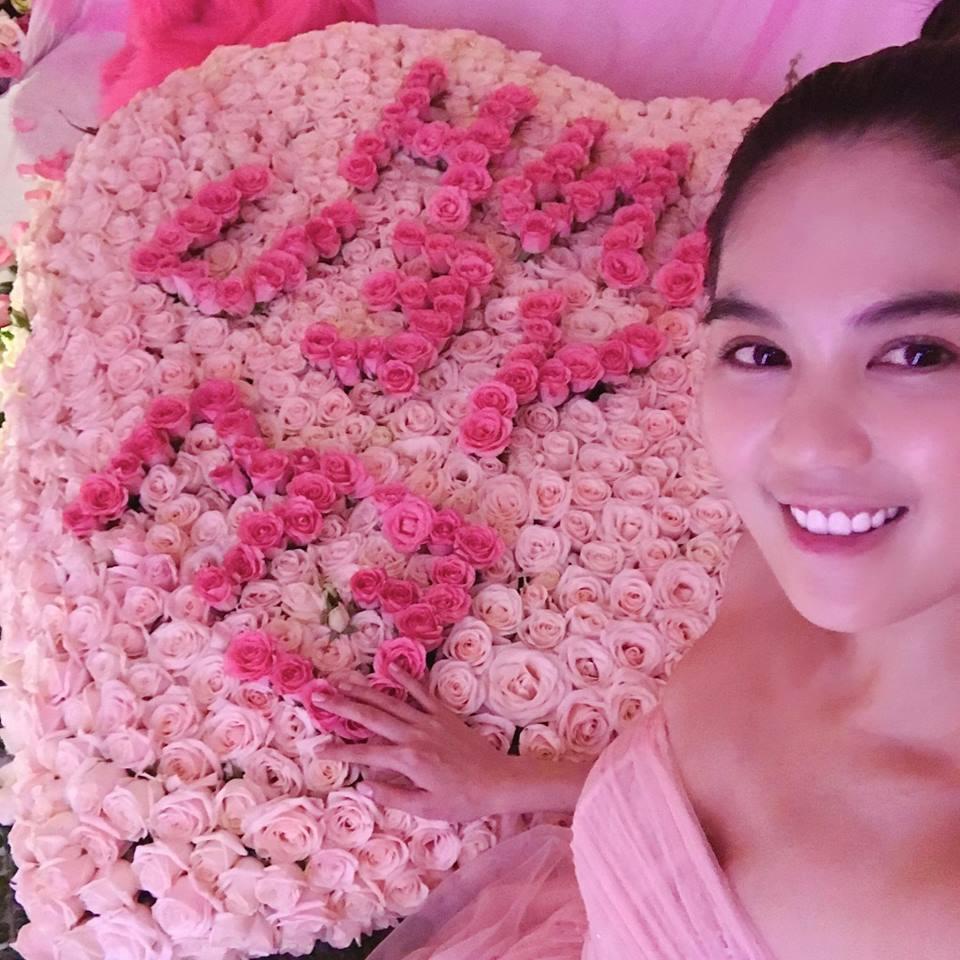 Ngọc Trinh tiết lộ bí mật sau cánh cửa màu hồng: Người yêu bắt thay váy và chụp lia lịa-6