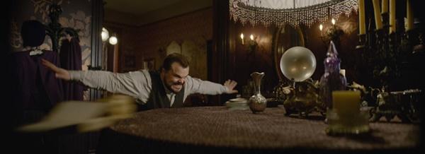 Trải nghiệm ma mị, dị thường với ‘Ngôi nhà có chiếc đồng hồ ma thuật’-2