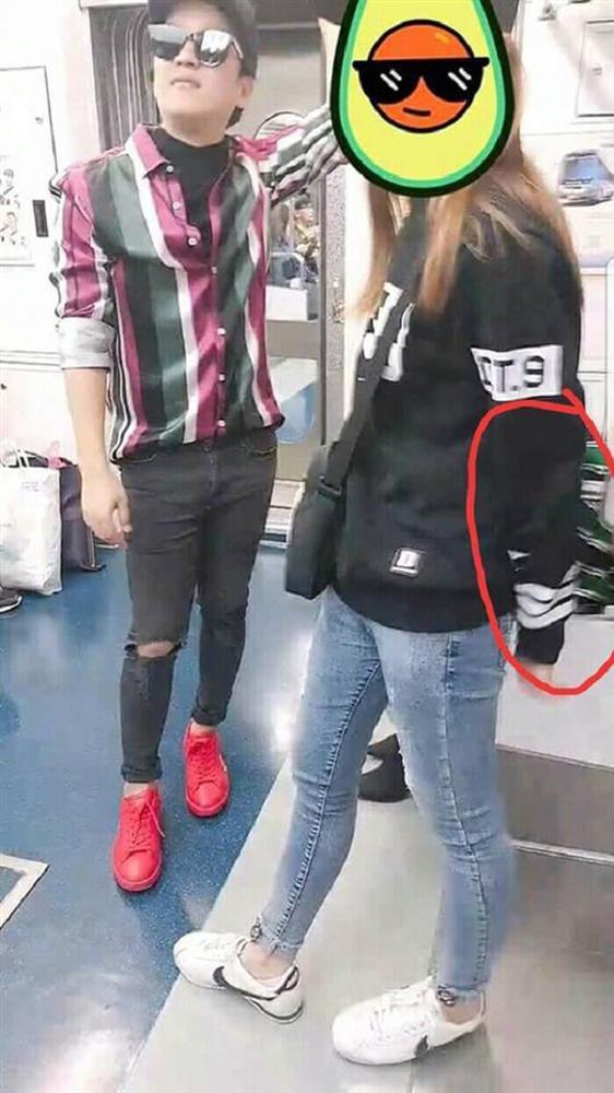 Trường Giang - Nhã Phương đi Hàn Quốc hưởng trăng mật mà ai nấy cười bò vì danh hài ăn mặc y chang vẹt Hong Kong-2