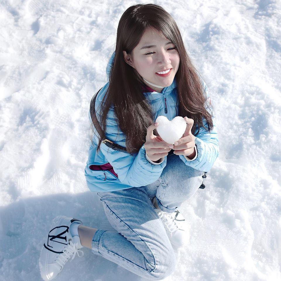 Phản ứng của Khả Ngân về cảnh khóc nức nở sau khi bị Linh Miu giật tóc trong Hậu duệ mặt trời-4