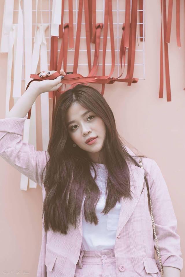 Bị thóa mạ khi mở lại Facebook sau scandal bị nghi ngờ bán dâm giá khủng, MC Cao Vy: Tôi muốn yên ổn như bao người-1