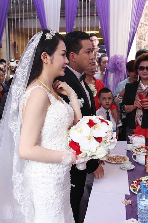 Không chỉ Nhã Phương, nhiều mỹ nhân Việt cũng dính nghi án bác sĩ bảo cưới vì vòng 2 to tướng trước khi kết hôn-14