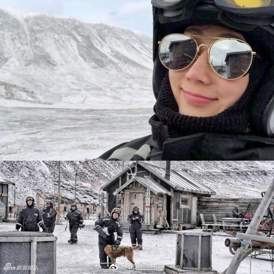 4 lần sinh con, bà xã Đoàn Dự Trần Hạo Dân vẫn tuyệt đẹp khi mặc bikini giữa thời tiết âm 10 độ C-4