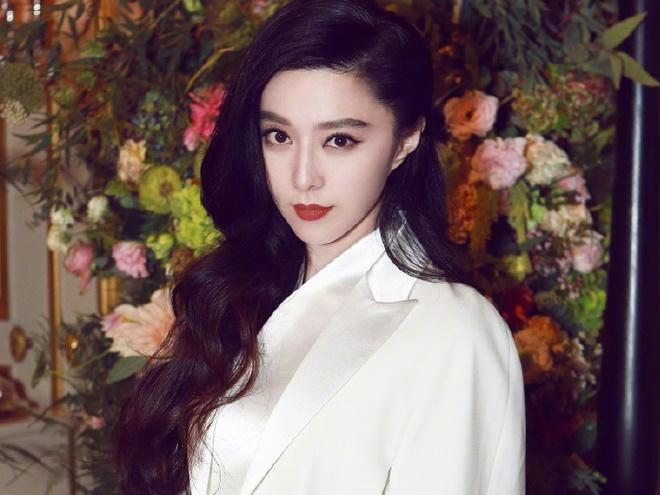 Vừa rục rịch ngỏ ý muốn trở lại, Phạm Băng Băng đã bị antifan ném đá sấp mặt-4