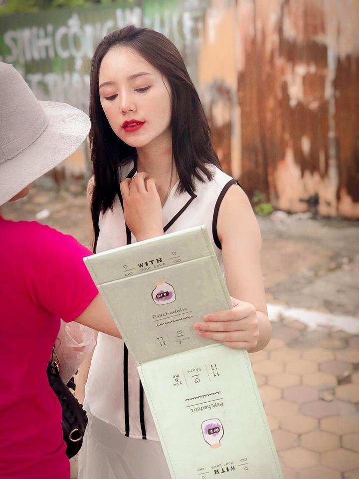 Những hình ảnh chưa từng tiết lộ của dàn gái ngành trong Quỳnh Búp Bê-3