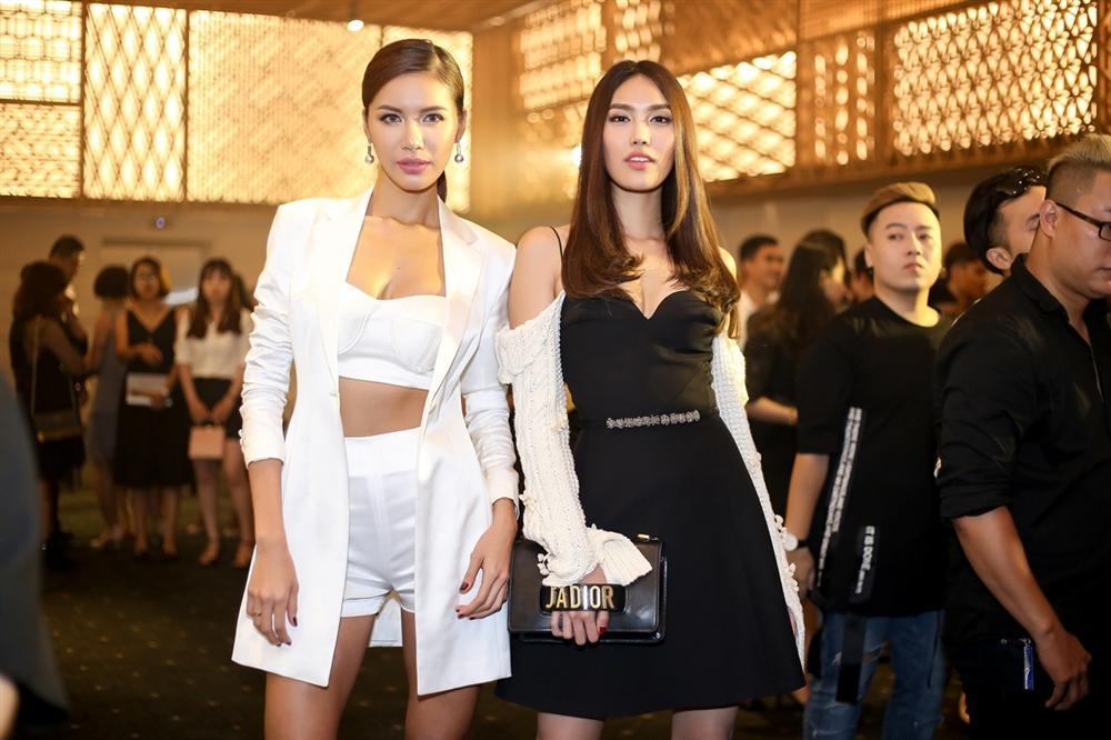 Từng được cho là kẻ thù không đội trời chung, Minh Tú nói gì trước thời khắc Lan Khuê cất bước theo chồng?-10