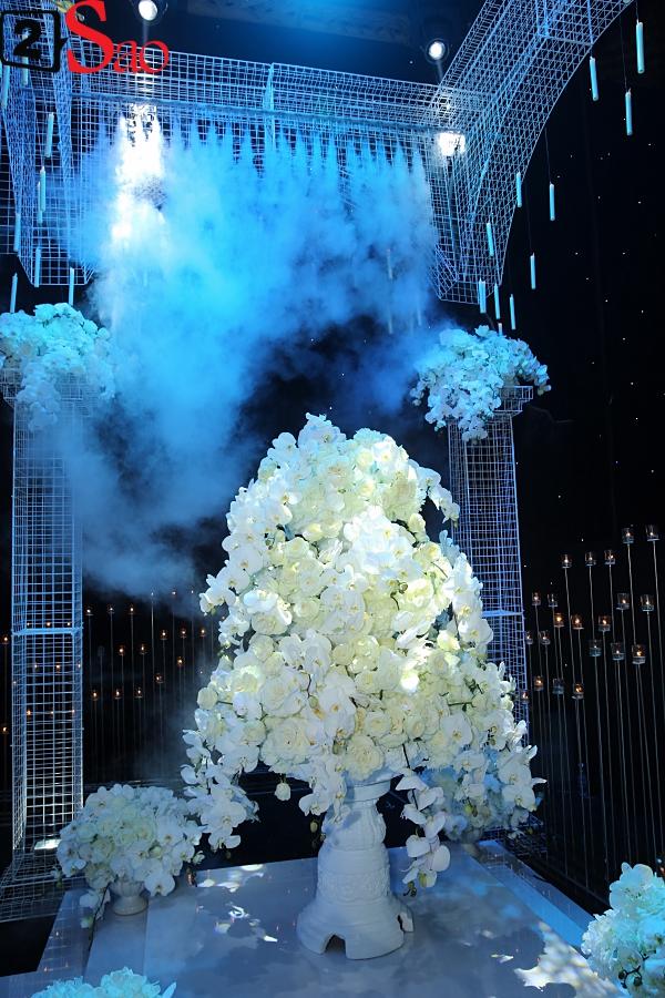 Đám cưới Lan Khuê: Cô dâu chú rể nhảy hiện đại trong tiếng hò reo của quan khách-8