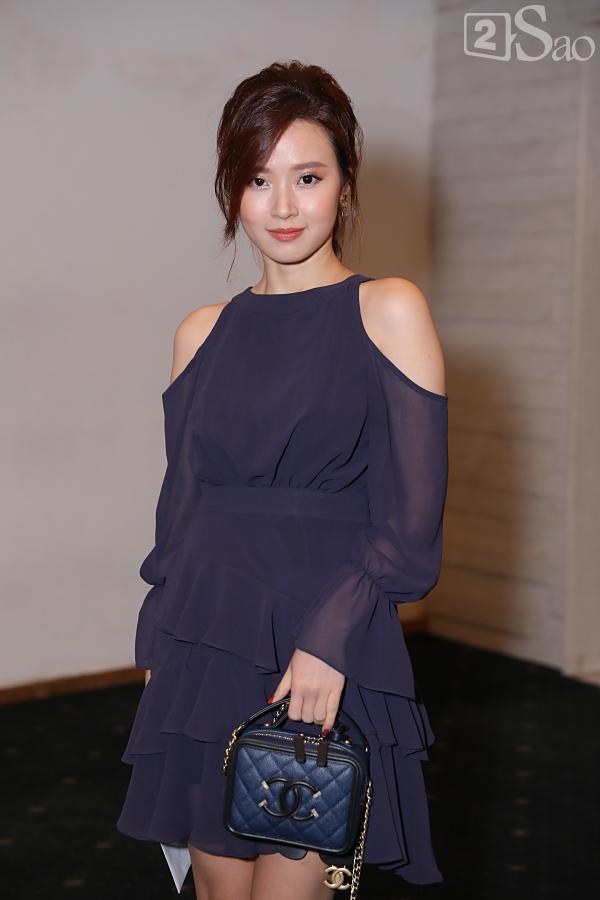 Khách mời tiếp tục có mặt đến dự đám cưới của Lan Khuê - Tuấn John-1