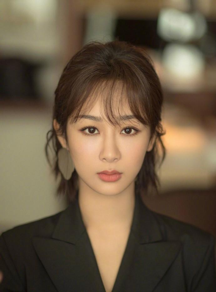 Bị chê đóng vai chính mà không đẹp, những ngôi sao này đáp trả sâu cay khiến anti-fan chết lặng-5