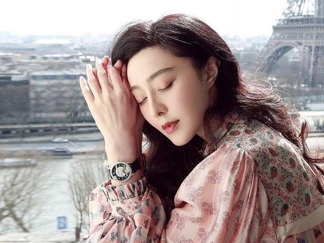 4 nhãn hàng lớn đau đầu vì sự biến mất của Phạm Băng Băng-1