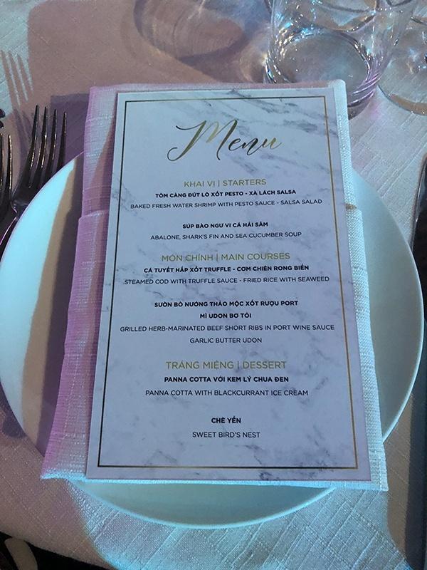 Thực đơn đám cưới xa hoa của Lan Khuê khiến khách mời xuýt xoa với đủ sơn hào hải vị-4