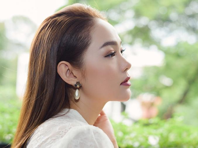 Những màn hát live dở tệ liên tục bị đào mộ khi Minh Hằng trở thành đại diện Việt Nam tham dự MTV EMA-3