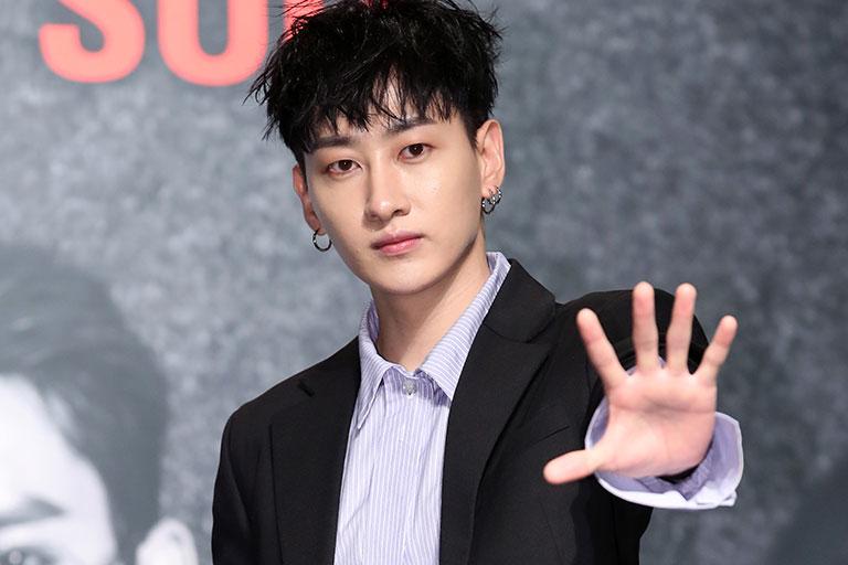 Suzy gây sốt với vẻ đẹp mơ màng chuẩn tình đầu quốc dân-3