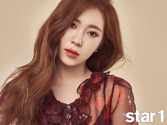 Suzy gây sốt với vẻ đẹp mơ màng chuẩn tình đầu quốc dân-5