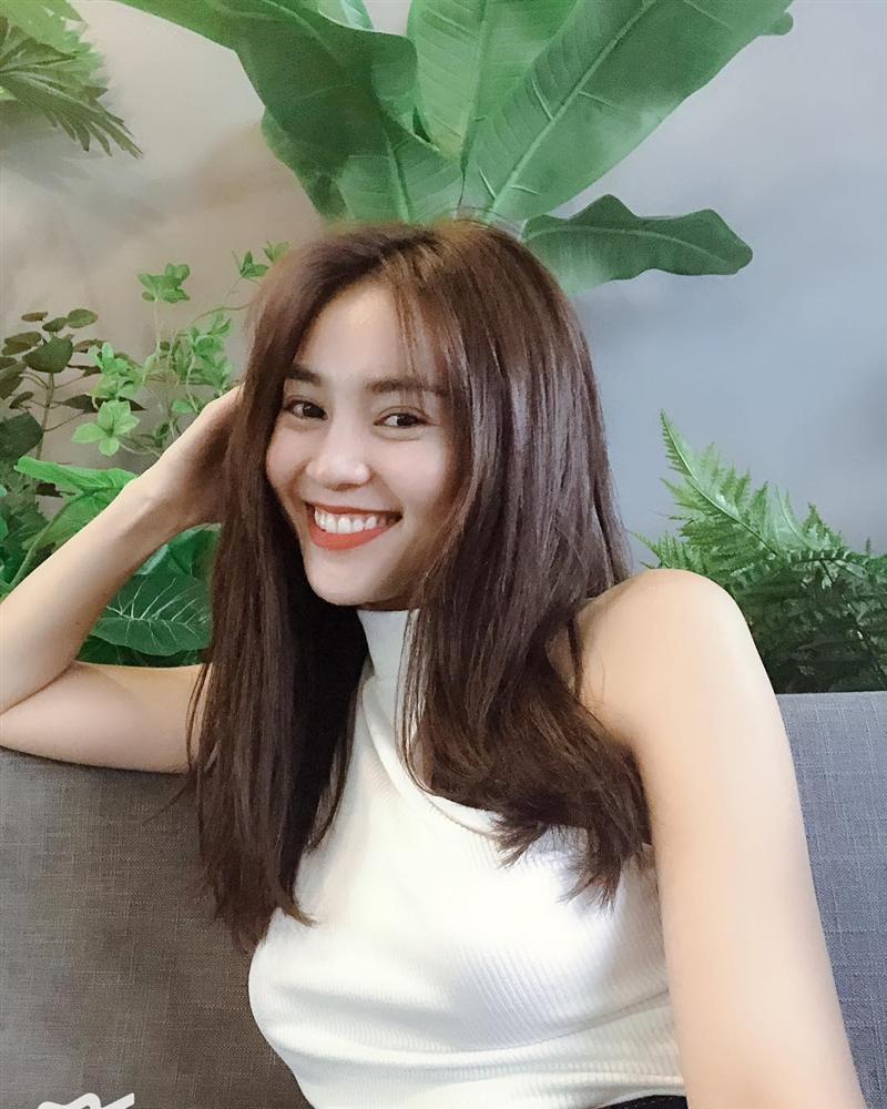 Đến đám cưới Lan Khuê sát giờ làm lễ, Hồ Ngọc Hà gửi lời chúc thấy thương-6